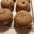 Mocha Bagel with Chocolate Crumble