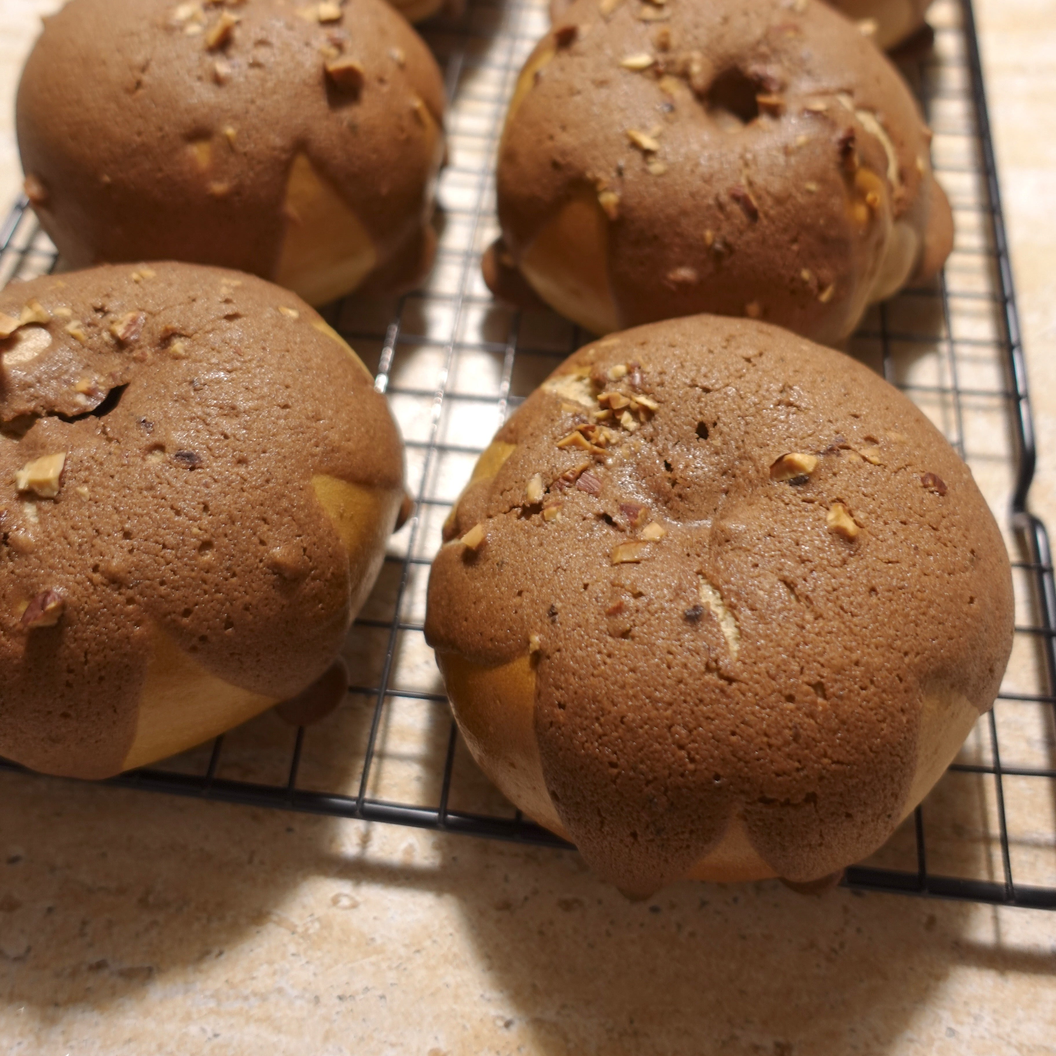 Mocha Bagel with Chocolate Crumble