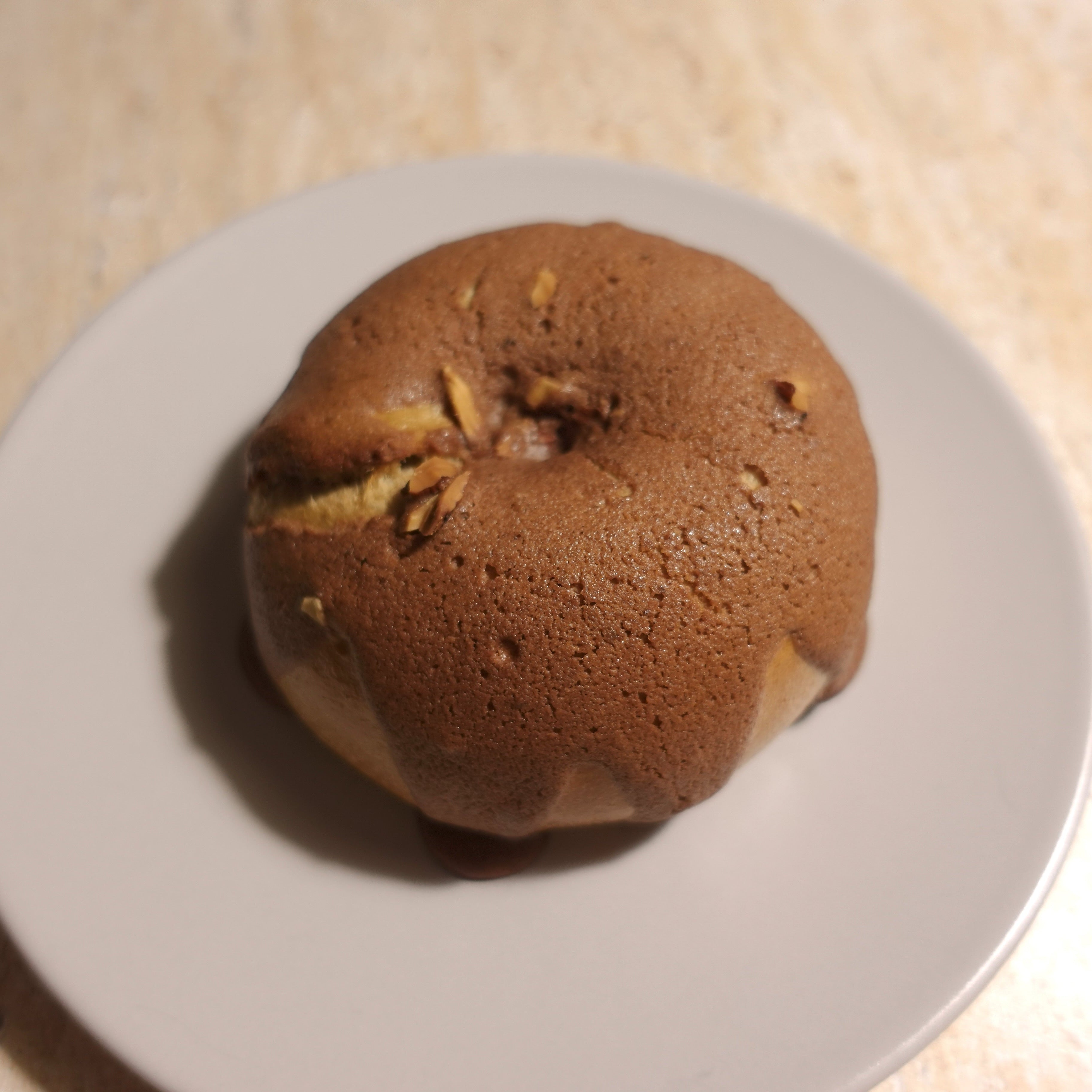 Mocha Bagel with Chocolate Crumble
