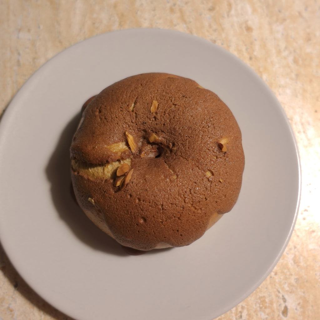Mocha Bagel with Chocolate Crumble